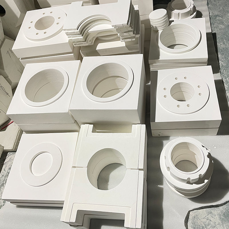 Mga Produktong Espesyal na Hugis ng Ceramic Fiber (Naka-customize ayon sa mga guhit)